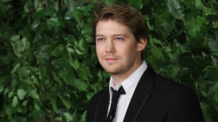 Joe Alwyn Tattoos, Height, Relationship, Date Of Birth